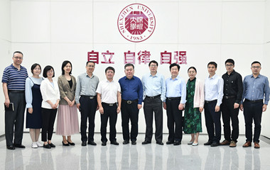 万象城awc官网登录入口考察团赴南方部分高校和企业考察学习